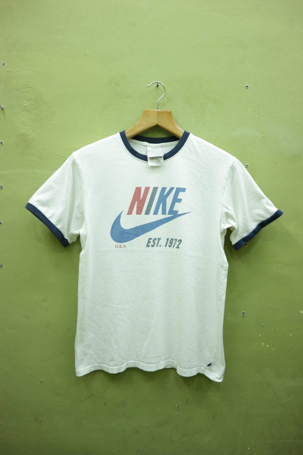 Vintage Nike USA Est 1972 Shirt Big Logo Sport Wear Street