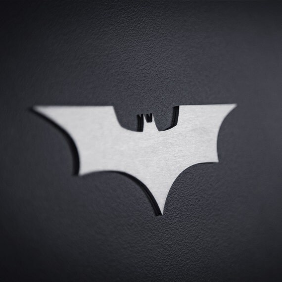 dark knight batarang replica