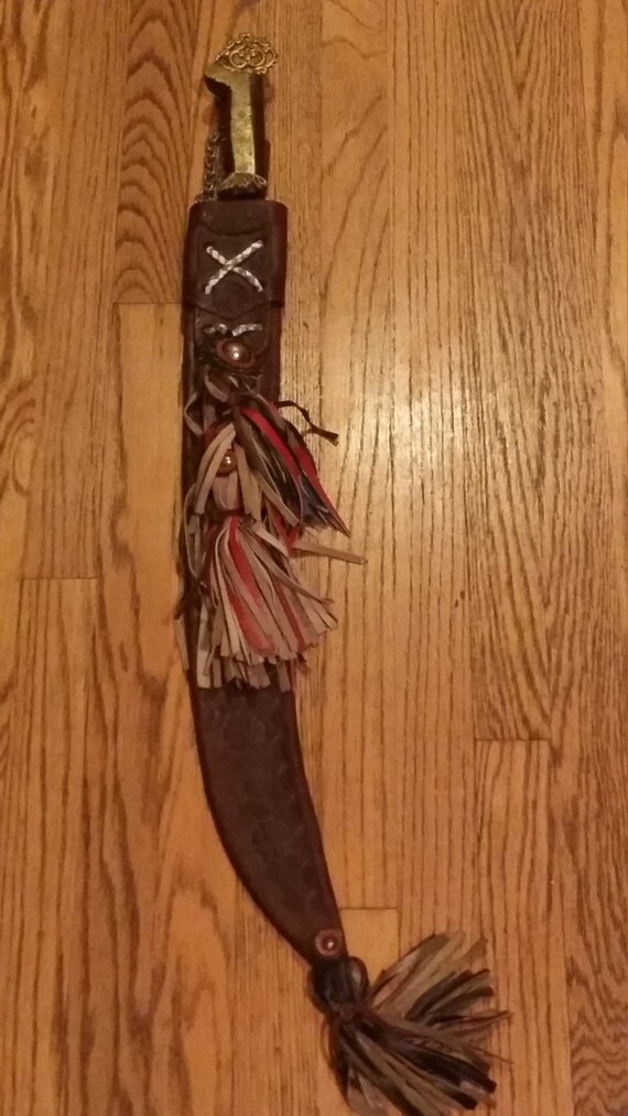 Gavilan Incolma Panama Colombia Machete w/ Decorative Leather