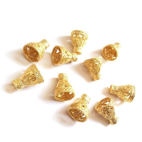 2 pcs matte gold plated filigree bead caps 18x13 mm 003 036gp from 1dream on etsy studio 2 pcs matte gold plated filigree bead caps 18x13 mm 003 036gp from 1dream on etsy studio
