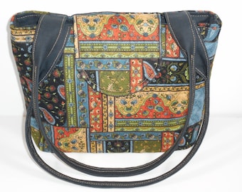 Purse Shoulder Bag Medium-Sized Flap Quilted Multi-Colored Patchwork-Look Double Straps Pockets