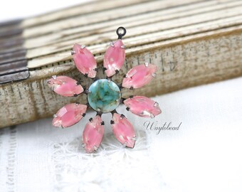 Pink & Turquoise Daisy Flower Pendant with Vintage Stones in Brass Setting 30mm