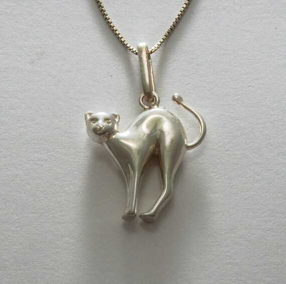 Solid 925 sterling silver Cat pendant necklace handmade unique