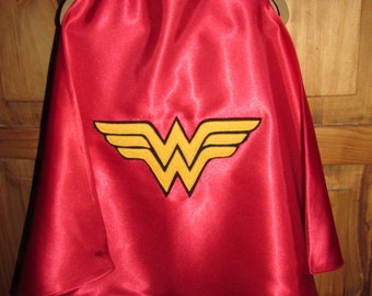 Wonder Woman Cape / Super Hero Cape / Childrens Cape / Authentic Wonder Woman Cape / Reversible Cape