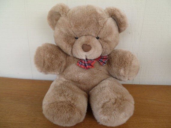 Gund Heritage Collector Plush Bear 1990