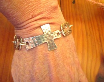 Elegant Hammered STERLING Silver CROSS Link Bracelet w/Large Artisan Cross Foci, Sterling Mission Cross Charm & Toggle Bracelet - OOAK