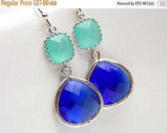 The Socialite Must Have Stud Earrings - Dark Peach