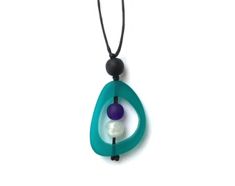 Modern Minimal Nursing Necklace - Baby Safe Breastfeeding Necklace - Monkey Mama Twiddle Buster - Teal, Purple, Pearl White, Black