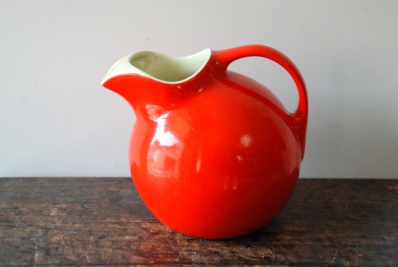 Stunning Vintage Chinese Red Hall Pottery 1930’s to 1940’s Ball Pitcher
