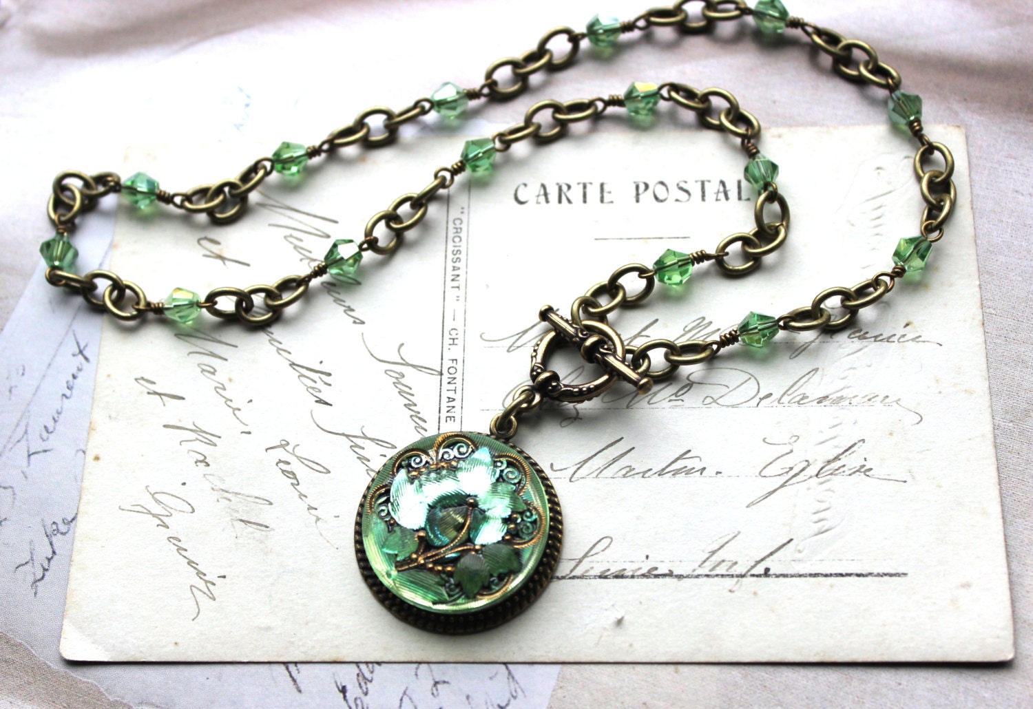 Green Glass Necklace beaded Brilliant Peridot with Gold