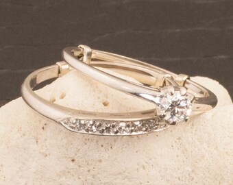 Vintage 14 Karat Gold Diamond Wedding Ring Set