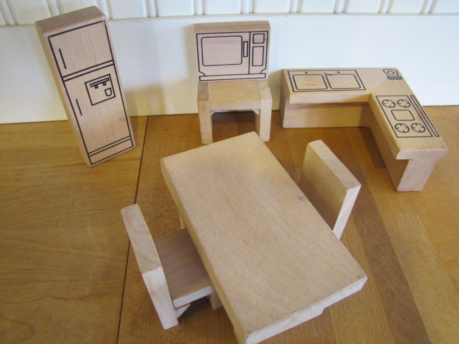 creative playthings dollhouse furniture