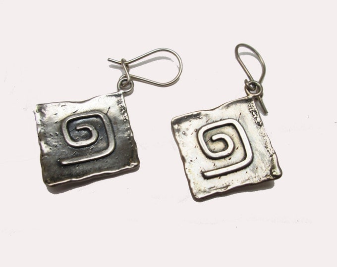 Sterling Silver Dangle Earrings - hammer Square - modernistic swirl earring