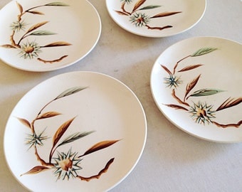 Set of 4 Vintage Salad or Dessert Plates 1940s/1950s Handpainted Pineland