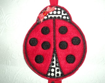 Lady Bug, Ladybug, Hair Bow Holder, Clip Holder, Clippy Keeper, Clippy Holder, Bow Keeper, Hair Bow Organizer, Hair Bow Hanger, Felt Holder