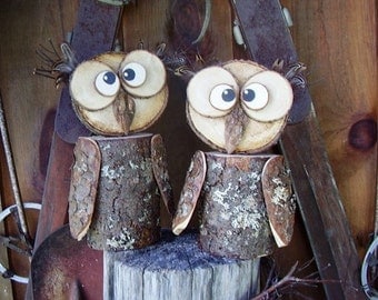 Items similar to Rustic wood owl, small wall hanging owl 