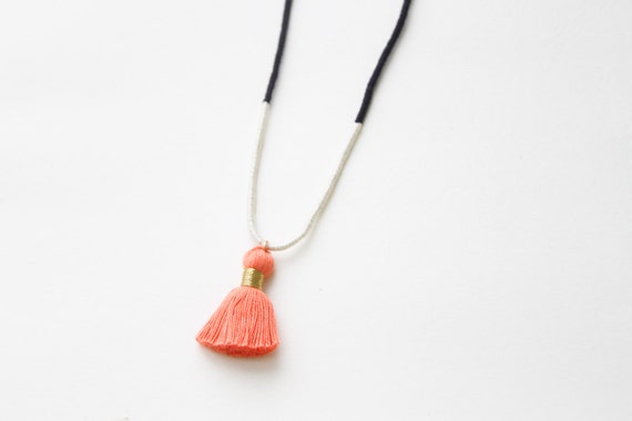 58+ Embroidery Thread Necklace SVG