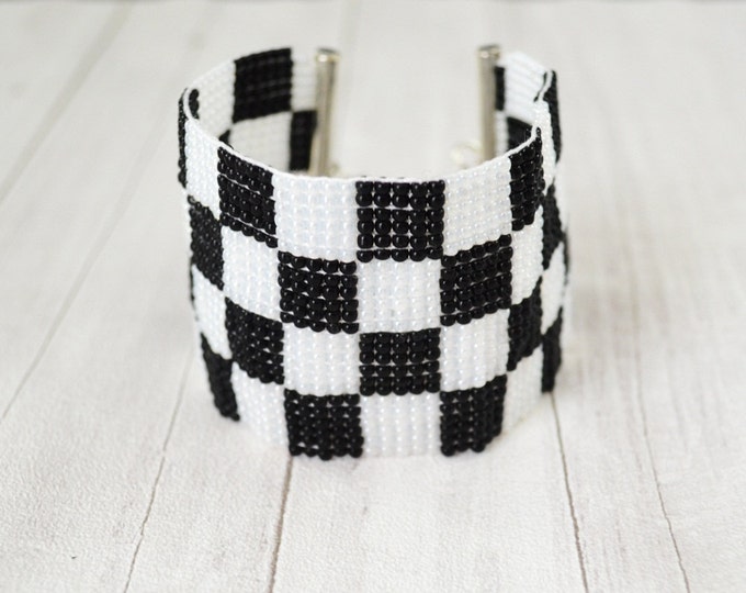 Checkerboard Bracelet black and white woven on a loom black bracelet bracelet with beads white bracelet wide bracelet cuff seed beads gift