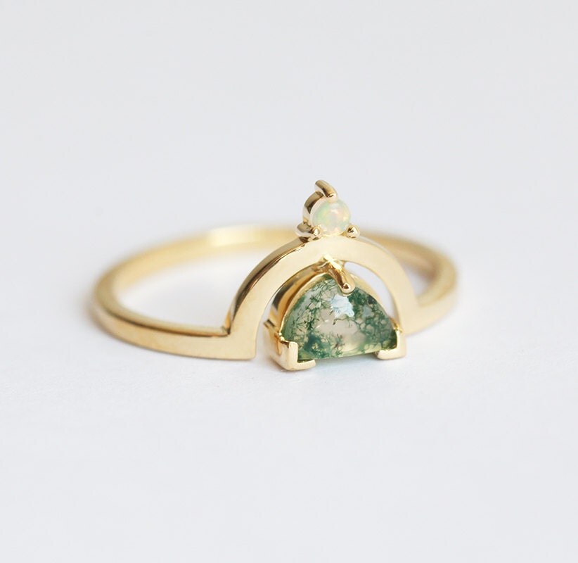 Moss Agate Ring Healing Ring Green Stone Ring Unique by MinimalVS