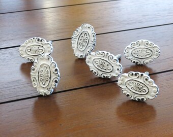 Shabby Chic Knobs / Drawer Knobs / Dresser Drawer Pulls / Oval Distressed White Knobs / Cottage Chic Style / Cabinet Handles / Desk Knobs