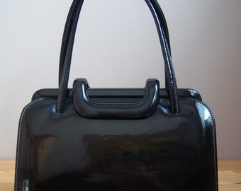 Birks Leather lined Black Patent Purse/Handbag from 1960s.