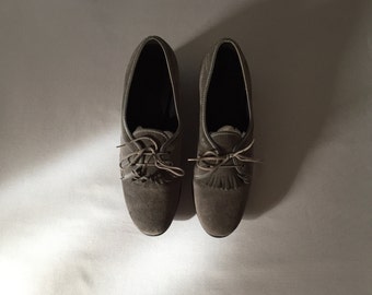 soot grey suede oxford heels | fringed tie suede heels |