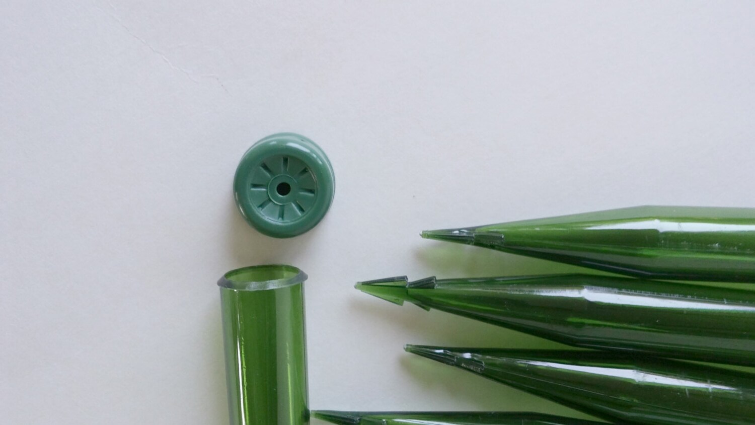 10 Water Pick, Aqua Pick, Green Plastic Picks, Florist supplies, fresh