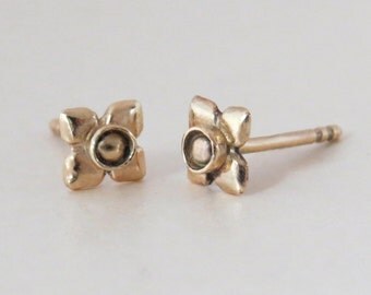 14k RG Flower Studs .35ct main image 1