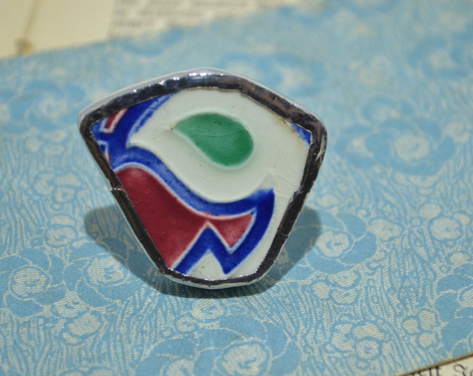 Porcelain big ring made from handpainted european bowl