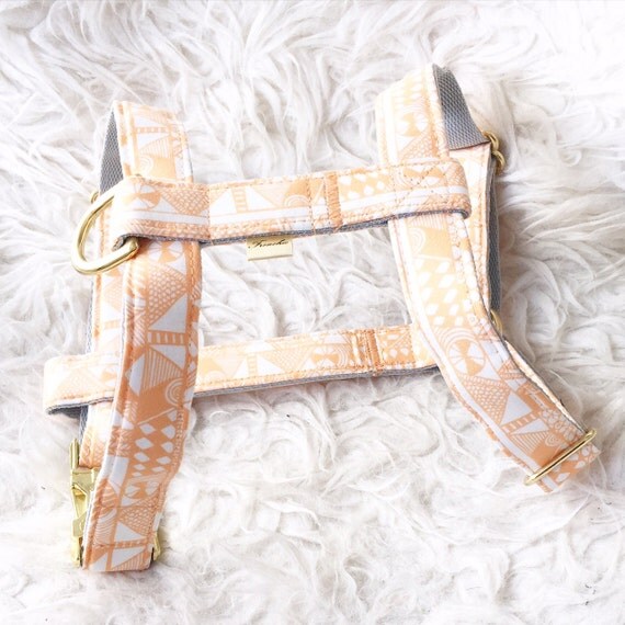 Adjustable dog harness Apricot