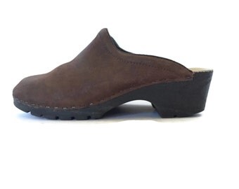 saga clogs