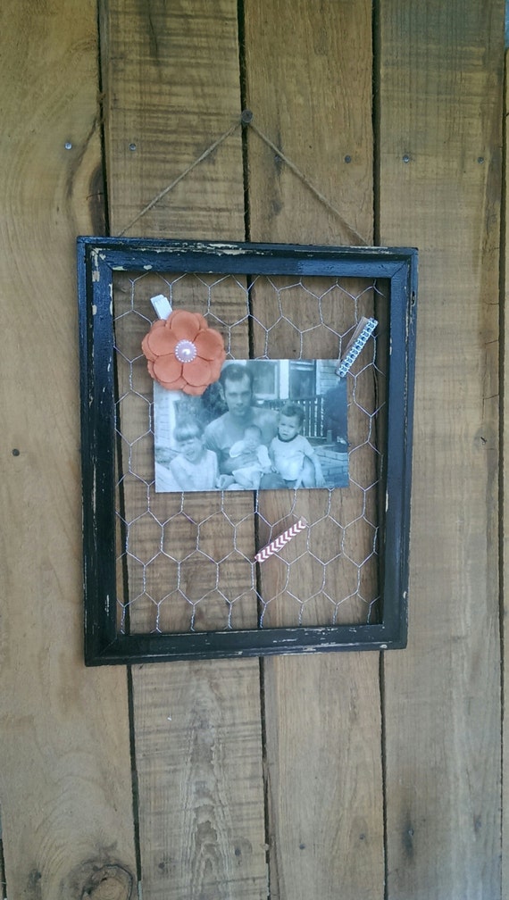 Chicken Wire Wood Frame Picture Holder. Jewelery Holder. Memo