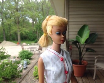 Vintage ponytail barbie
