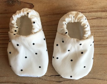 Soft sole baby shoes, gender neutral crib shoes