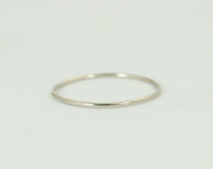 Solid 14k White Gold Ring, Super Thin Stacking, Round Minimal Gold Ring, White Gold Ring, Solid Gold Ring, 14k Gold Ring, Real Gold Ring