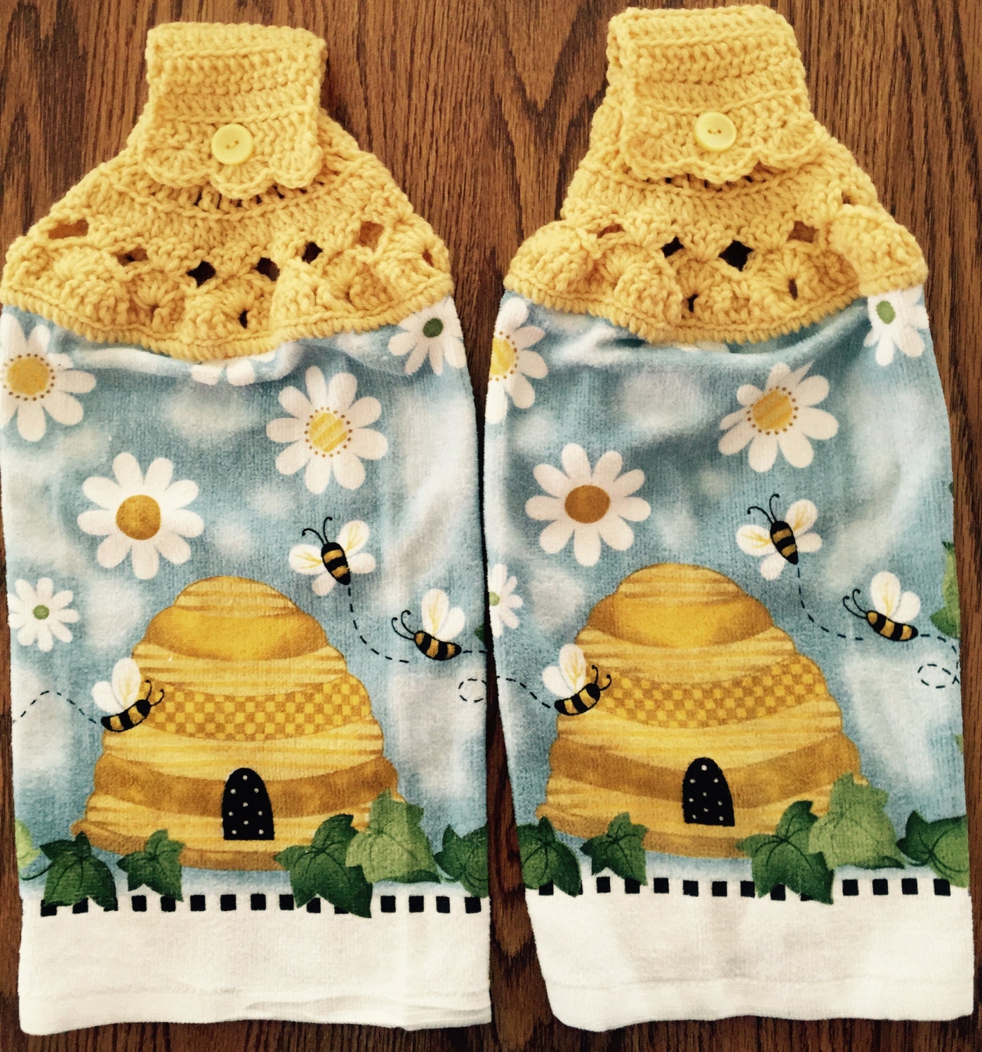 Download Hanging kitchen towels with a crocheted top. he pattern is a