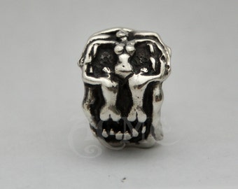 Voluptuous Mors Death Salvador Dali 's Skull Ring Hand sculpt..ACME EXCLUSIVE