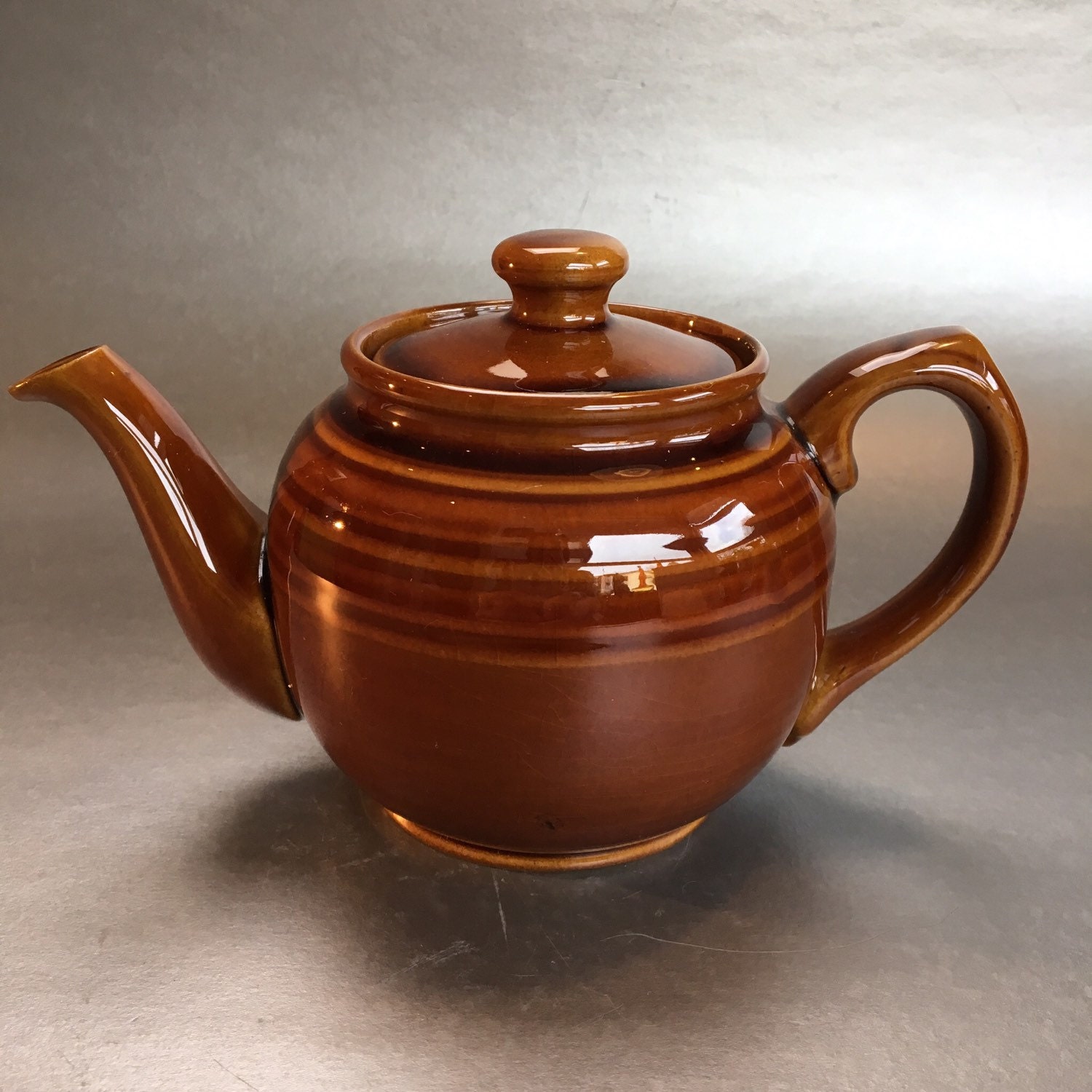 2 Cup Classic Vintage Striped Brown Betty Sadler Teapot