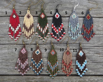 Native American beaded earrings. Arrow motif, Tribal. Earrings chevron. Beaded fringes of seed beads. Native American Indian. Native jewelry