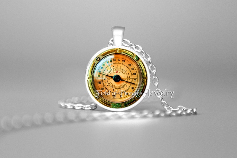 VINTAGE AM/FM Radio Dial Necklace Antique Radio Dial Art