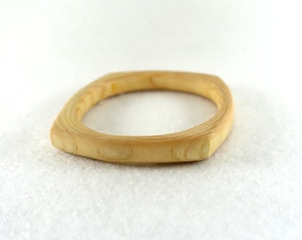 Simple wooden bracelet, square in ash wood