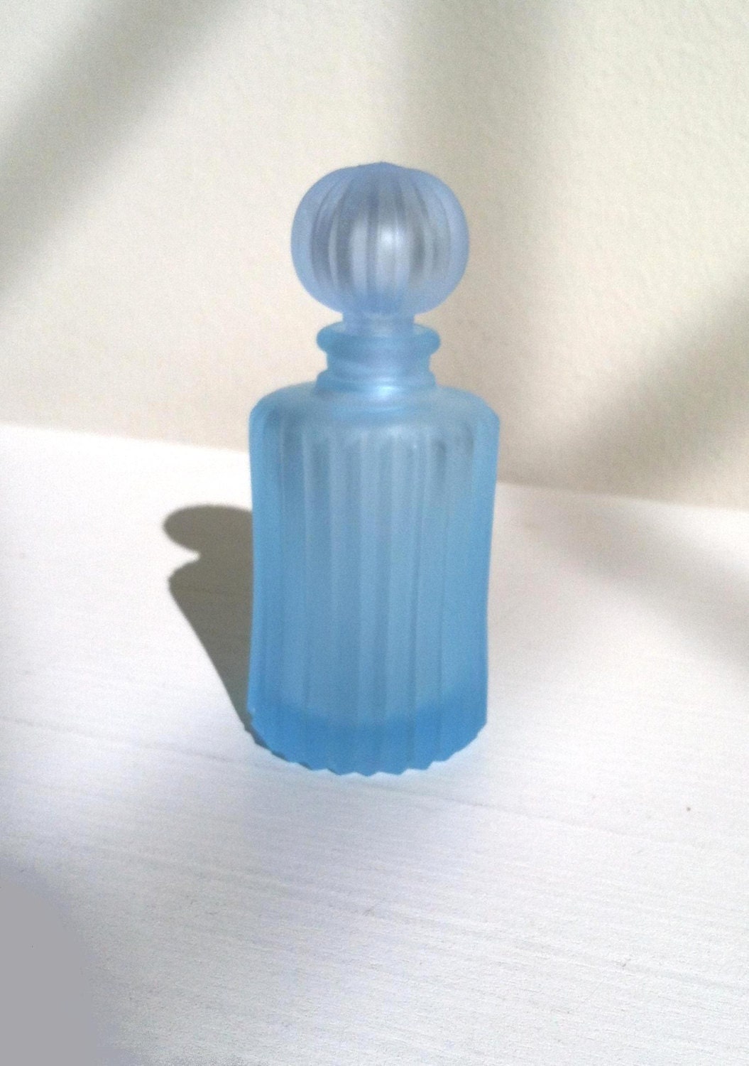 Download Vintage Blue Frosted Glass Perfume Bottle Blue Ribbed Glass