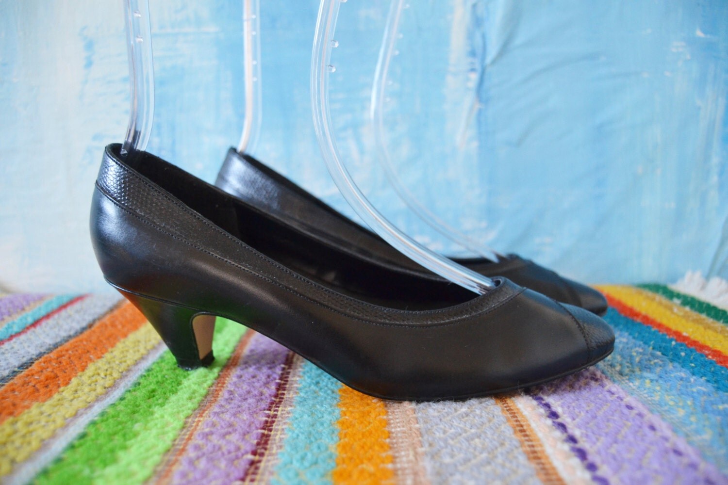 NATURALIZER Black / Black Pumps // Low Heel Shoes