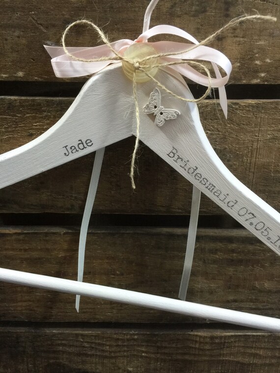 Custom Wedding Hanger // Decorative Wedding Hanger // Mrs Brides Name & Wedding Date Hangers / Bridal Hangers /
