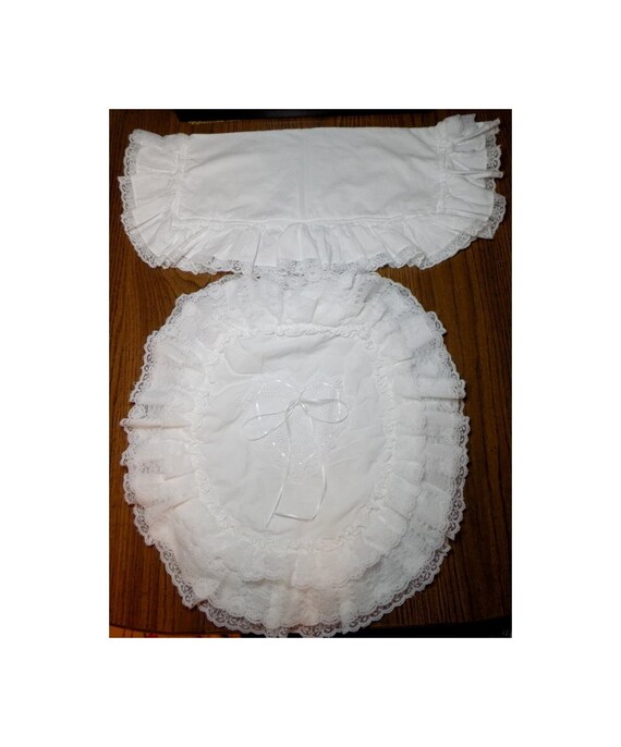 Vintage Toilet Seat Cover & Tank Topper White Ruffle Laced