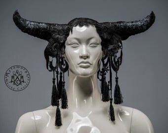 Black horned headdress with lace and tassels / Bull horn headpiece / Dark fusion / Gothic ox horn headdress / Halloween headdress / LARP