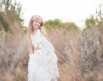 Flower Girl Dress, Ivory lace Boho Dresss, girls ivory lace Maxi dress, Toddler lace maxi dress, Lace Maxi flower girl dress, Vintage Dress