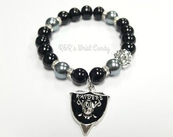 Oakland Raiders Beaded Bracelet, Football Bracelets, Team Spirit, Black, Grey, Stretchy Bracelets, Womens, Handamade, Custom Jewelry
