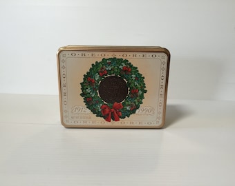 OREO CHRISTMAS TIN,Vintage cookie tin,1990 Christmas tin,tin with wreath,cookie tin,brown tin,vintage advertising tin, promotional tin