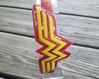Wonder Woman headband slider with headband, superhero headband, DC girl, superhero party, wonder woman birthday, wonder woman birthday